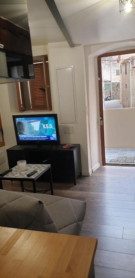 Charmant petit studio refait à neuf Calenzana Esterno foto